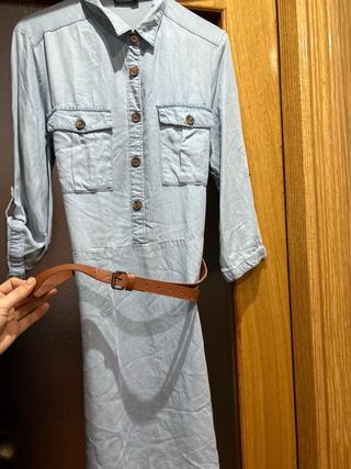 Sudadera gris con cremallera