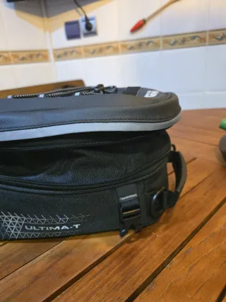Bolsa de sillín Givi UT813,nueva,8L extensible.