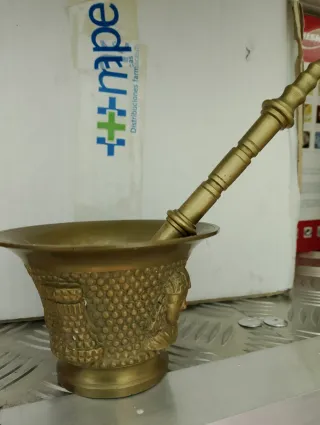 Mortero de Bronce con Diseño