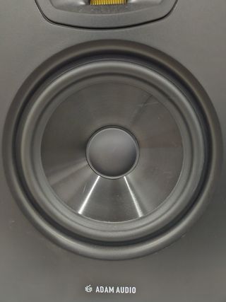 Altavoz Adam Audio T7V