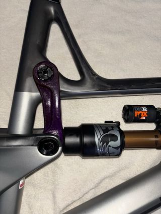 Cuadro Intense Tracer Carbon 27.5