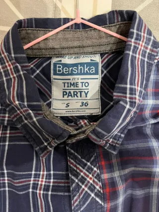 Camisa Bershka a cuadros