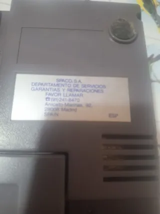 Consola Nintendo NES con 2 mandos