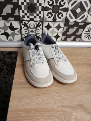 Zapatillas niño talla 36