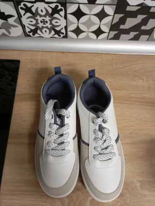 Zapatillas niño talla 36