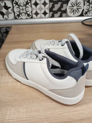 Zapatillas niño talla 36