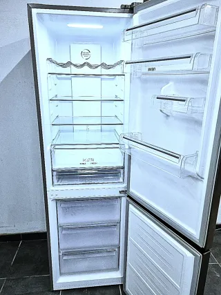 Nevera marca svan gris A+++ no-frost transporte