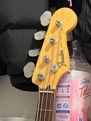 Fender Jazz Bass Made in Japan – Junior Collection