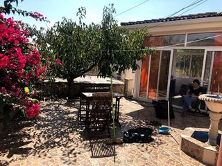 Chalet en venta en Camps Blancs en Sant Boi de Llobregat