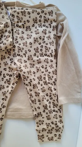 ¡Nuevo! Conjunto Babero+ Leggings +Blusa Sergent M