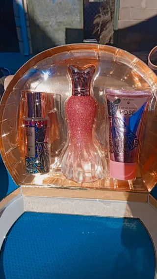 Estuche Perfume Mujer Rosa y Dorado