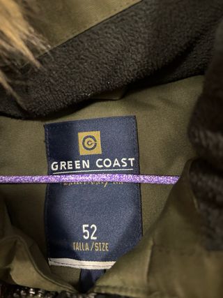 Parka GreenCoast verde casi nueva