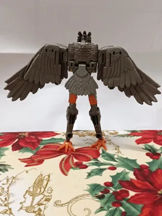 Airazor Transformers Kingdom