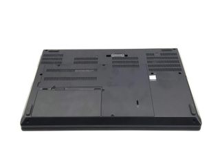 pc portatil lenovo p71