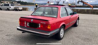 BMW 325e E30 espectacular