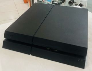 PS4 1TB + Mando + Fifa 20
