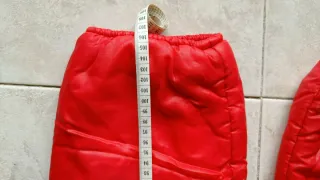 Salopette da neve rossa 4/5 anni