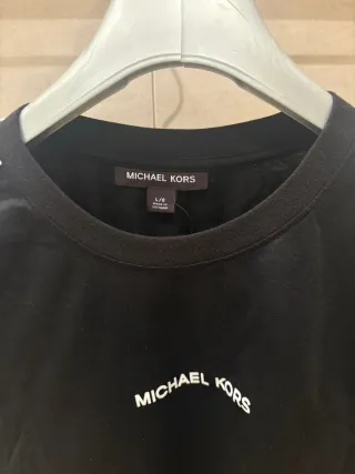 Camiseta Michael Kors Negra