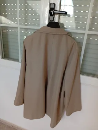 Gabardina Beige Talla 46 Primavera