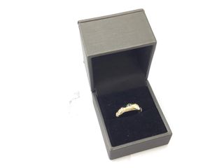 anillo oro 18k con piedra con circonita