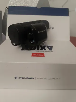 Monocular Térmico Pulsar Axion 2 LRF