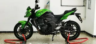 Kawasaki Z750 Naked Manual