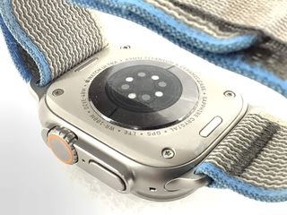 apple watch ultra 49mm (gps 4g) titanio