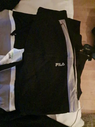 Chándal Fila Negro y Gris