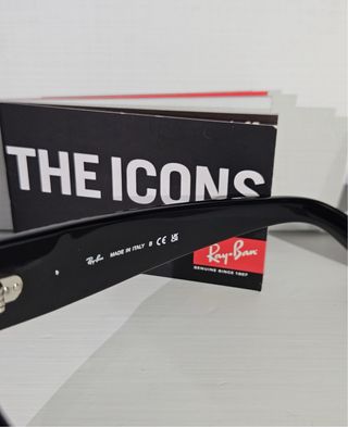 Occhiali Ray Ban Nomad Neri