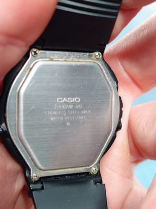 Reloj digital casio vintage AW-20, buen estado