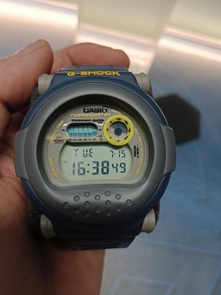 Casio G-Shock DW-001 J2