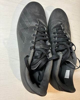 Zapatillas Adidas de futbol con tacos