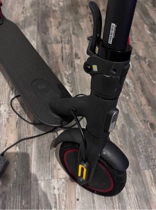 Xiaomi Mi Electric Scooter Pro 2
