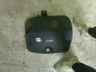 Tapa motor 1.9 TDI 115cv Seat