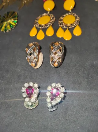 Lote de pendientes antiguos