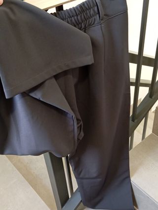 Pantalón gris liso talla XL