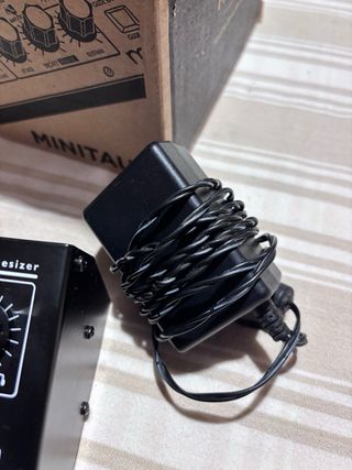 Moog Minitaur Sintetizador Analógico