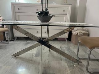 Mesa Comedor Cristal y 6 Sillas