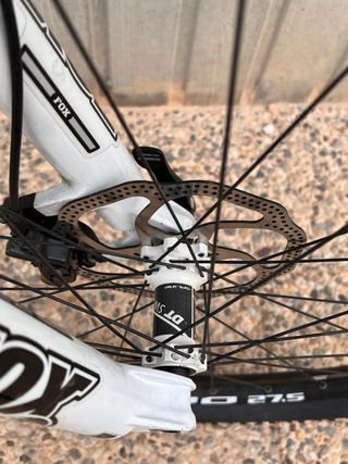 Canyon Nerve AL 7.0 27.5" bicicleta Talla L fox...