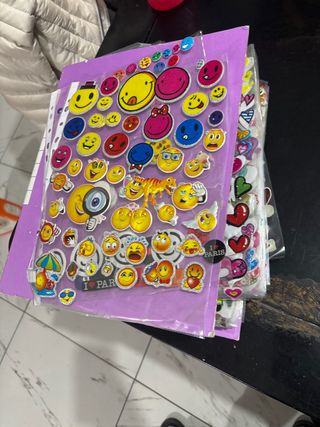 Album fatto a mano con oltre 50 pagine di adesivi