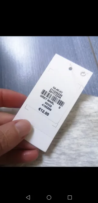 Camiseta térmica gris para frío