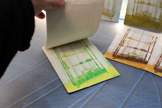 02, Planchas Tricomía. Tres planchas rectangulares de zinc