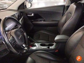 Kia Niro 1.6 GDi HEV 104kW (141CV) Concept