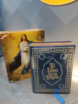 EL LIBRO DE LA VIRGEN, en perfecto estado,  ed. EDICEL Edicion 2010, Enrique Llamas Martinez