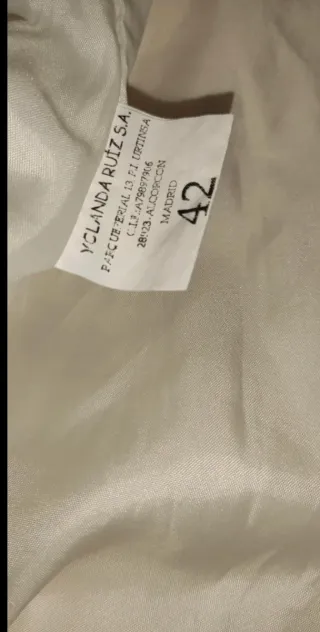 Chaleco crema talla L