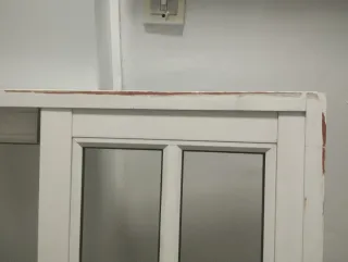 Ventana de aluminio blanco corredera con marco