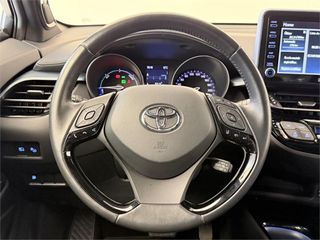 TOYOTA Toyota C-HR 5P Advance 180H e-CVT