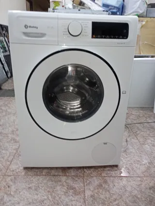 Lavadora Secadora Balay 9/6kg 1400 RPM