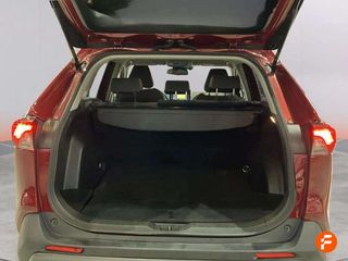 Toyota Rav4 2.5l 220H Advance