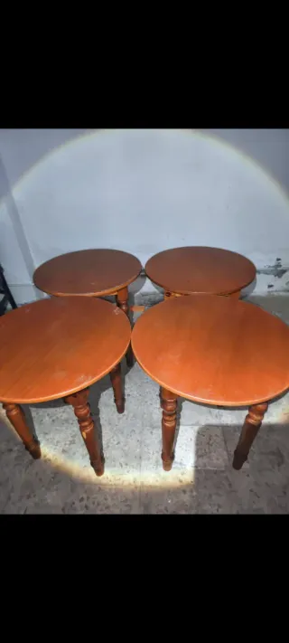 4 Tavoli in legno + 1 in regalo